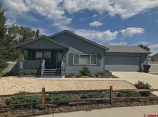 760 Golden Dr, Montrose, CO 81401