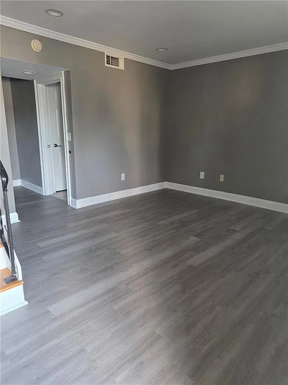 2 bed, 1.5 bath, 986 sqft, $1,700 — Photo 2