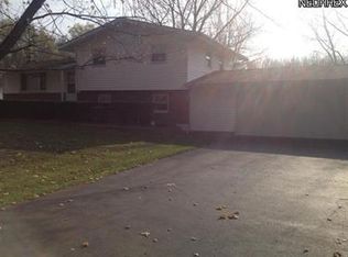 3778 Wilson Sharpsville Rd, Cortland, OH 44410