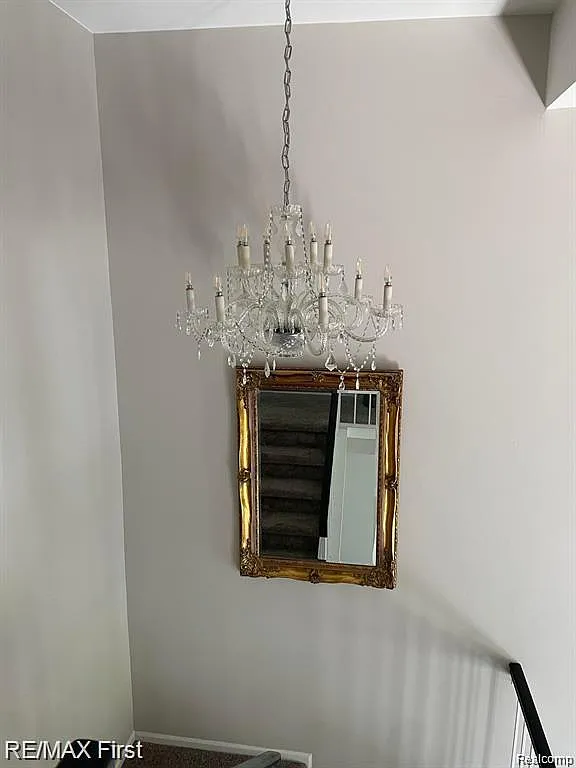 2 bed, 2.5 bath, 2067 sqft, $2,100 — Photo 4