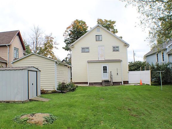 5th image of 118 E Forest Ave
