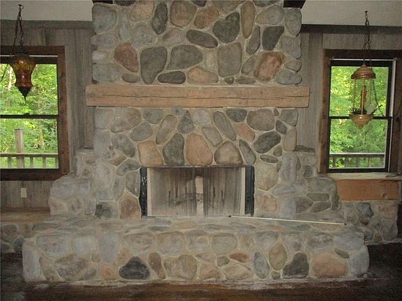 2nd image of 3347 S State Road 341