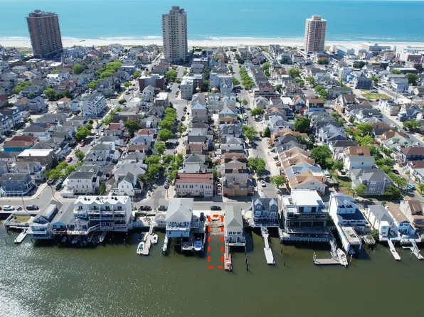 5019 Winchester Ave, Ventnor, NJ 08406