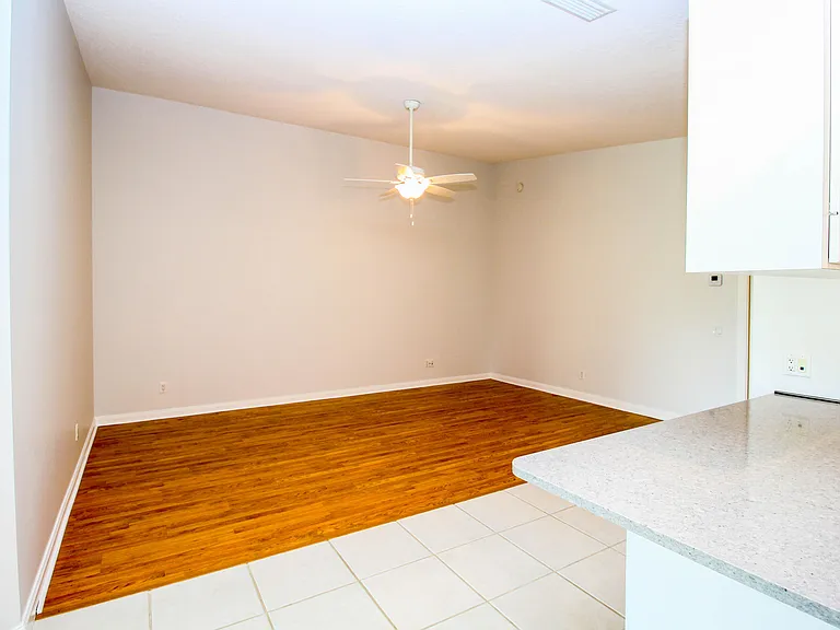 10882 SW Dardanelle Dr — Photo 22
