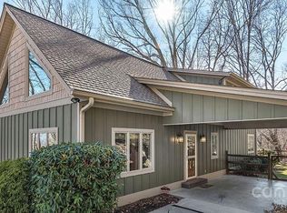 26 Ashewood Ln, Waynesville, NC 28786