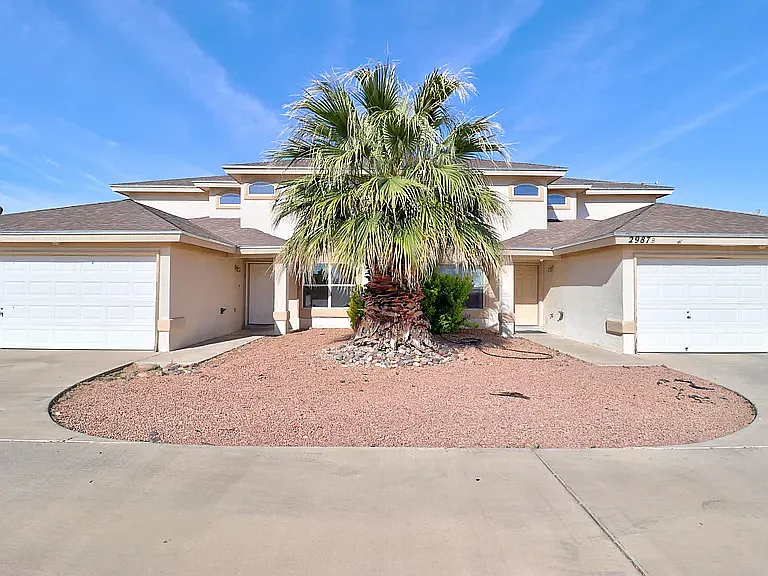 2987 Tierra Cortez Ave #B