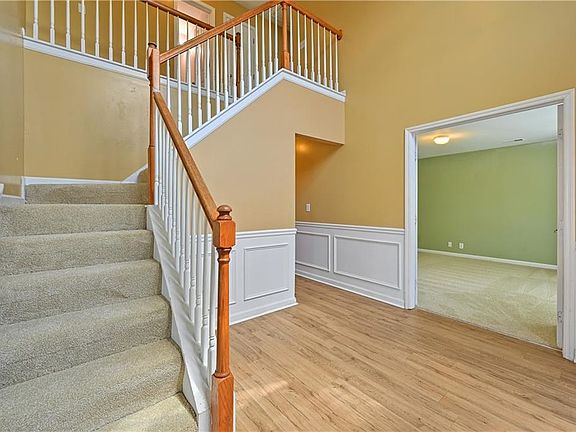3rd image of 4201 Ash Tree St