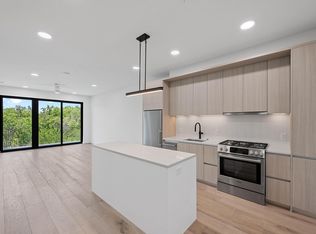 2209 S 1st St #327, Austin, TX 78704