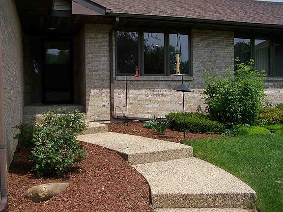 2nd image of 6110 Carriage Green Way