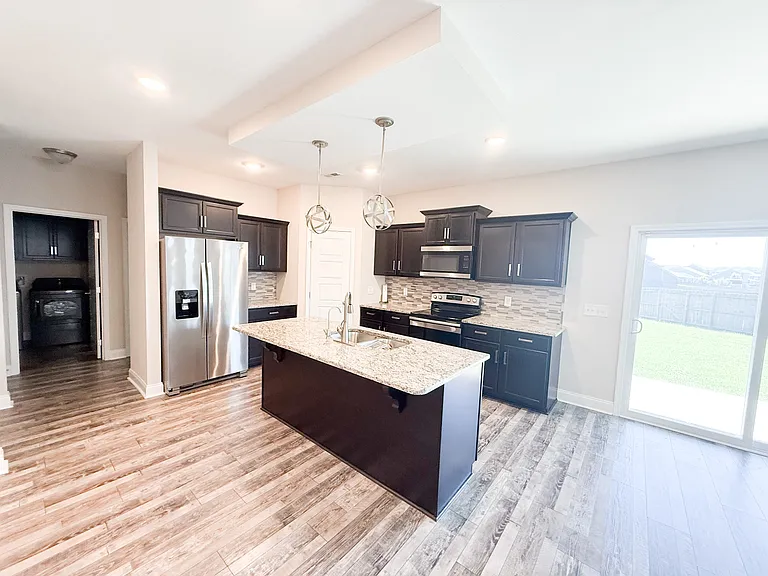 1142 Eagles View Dr — Photo 6