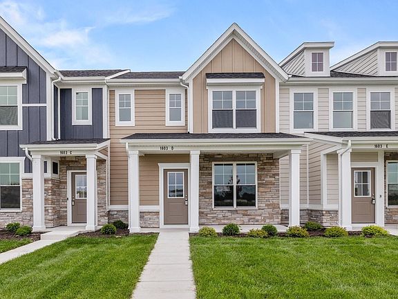 2nd image of 1603 Parkside Ln #D