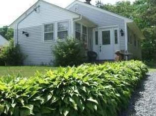 263 Hinckley Rd, Hyannis, MA 02601