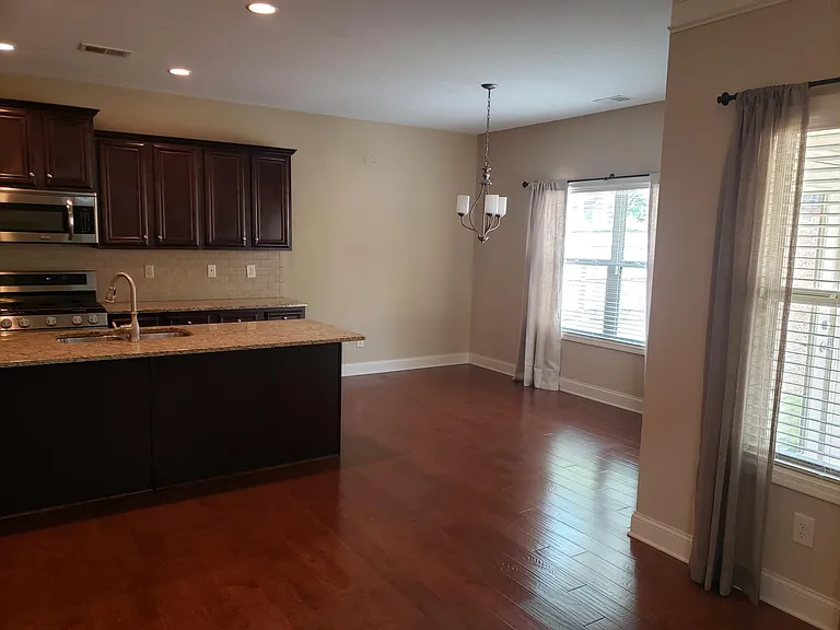 2264 Long Bow Chase NW — Photo 4