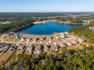 673 Pontoon Rd, Huger, SC 29450