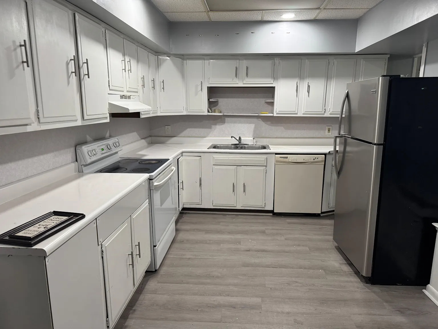 2 bed, $1,500 — Photo 2