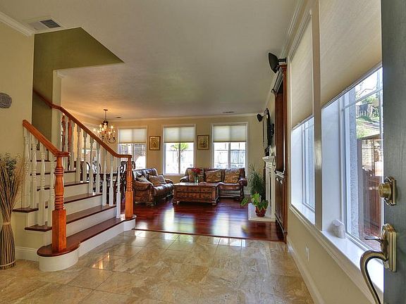 3rd image of 737 Canoas Creek Cir