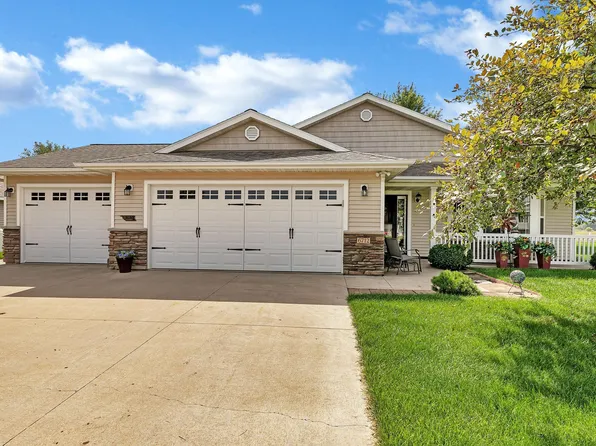 6712 Northwood Ln, Saint Cloud, MN 56303