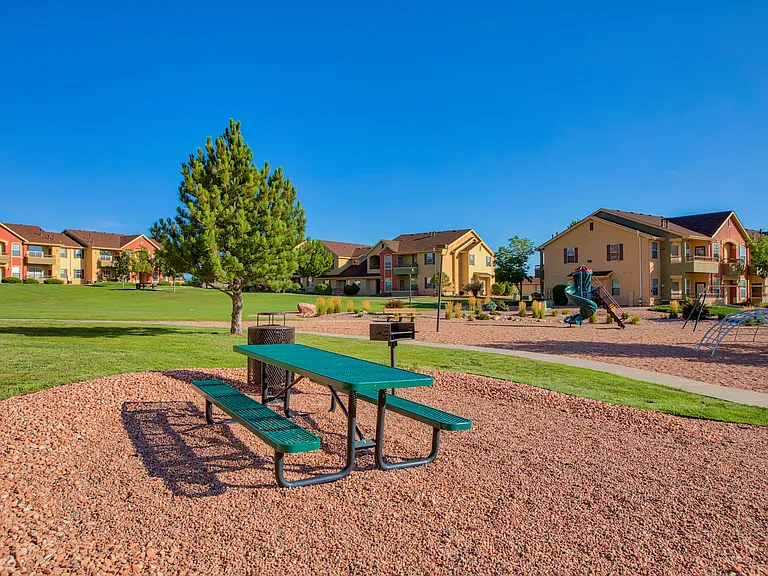 Villas at Park West — Photo 37