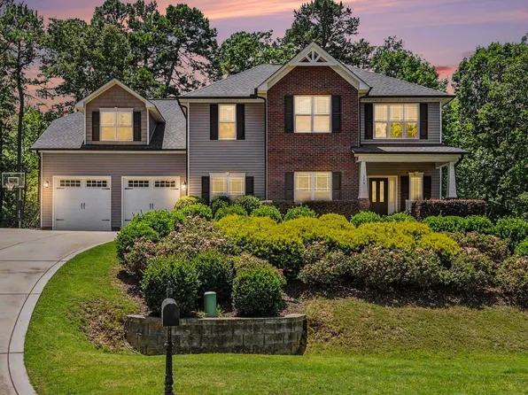 324 Gwendolyn Way, Fuquay Varina, NC 27526