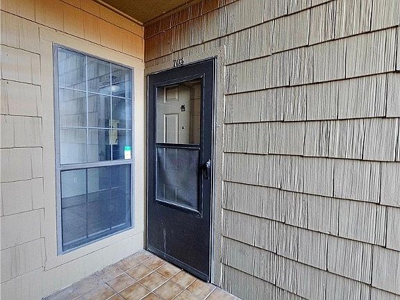 2nd image of 1202 Thorpe Ln APT 703