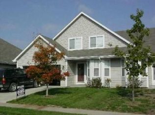 2414 E 27th Ter, Lawrence, KS 66046