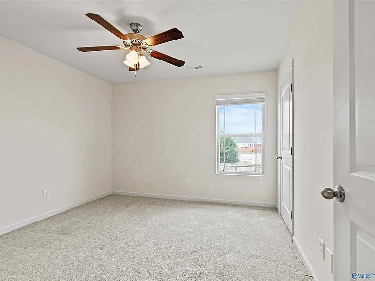 Unit Photo