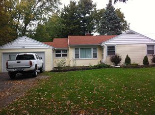 464 Manse Ln, Rochester, NY 14625