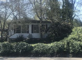 1560 Harbor Dr, Springfield, OR 97477