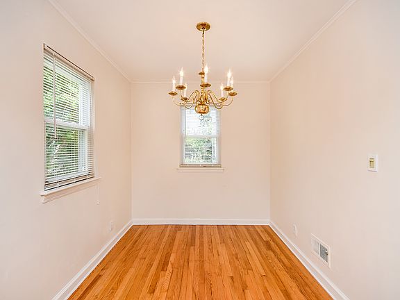 5th image of 184 Hollywood Ave