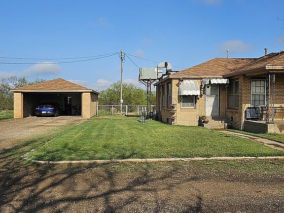 5th image of 1593 Irvin Rd