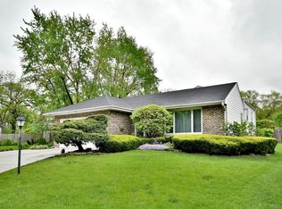 902 Linden Ct, Western Springs, IL 60558