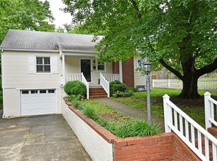 1011 Magnolia St, Winston Salem, NC 27103