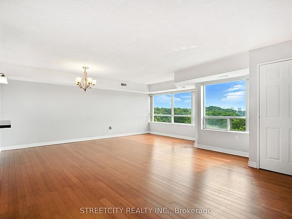 5th image of 521 Riverside Dr #606