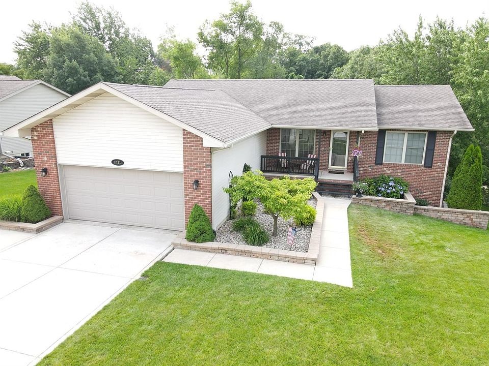 1st image of 8721 E Raven Way
