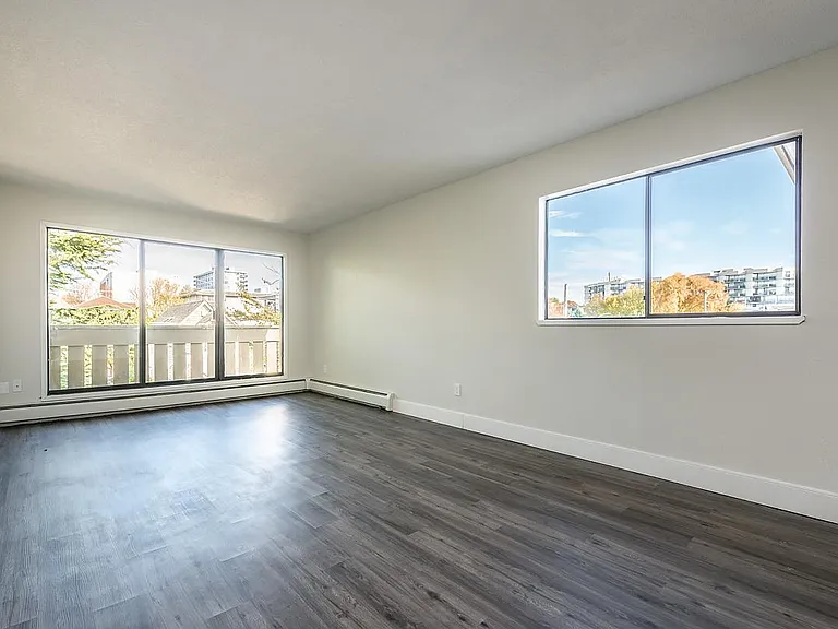 335 Saint James St #337 — Photo 11