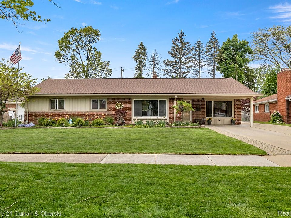 1st image of 25440 Clairview Dr