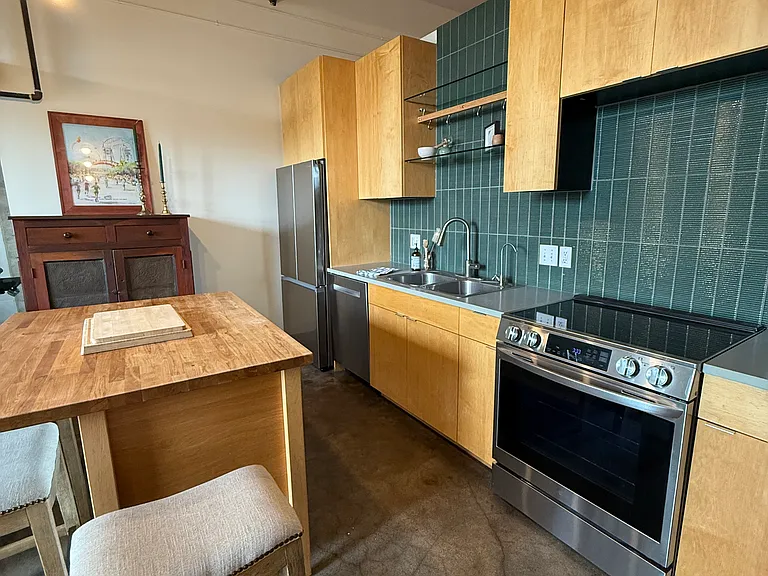 730 Stinson Blvd NE #114 — Photo 5