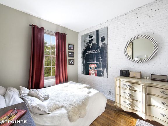 3rd image of 329 W 21st St APT 3F