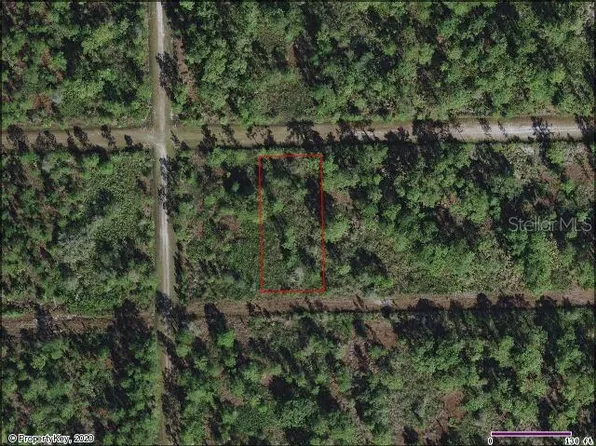 421 Camellia Dr, Indian Lake Estates, FL 33898