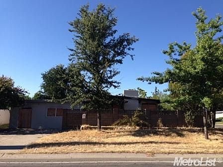1st image of 4833 El Camino Ave