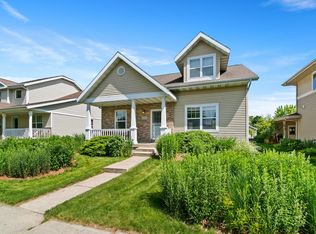 5220 Teaberry Ln, Fitchburg, WI 53711
