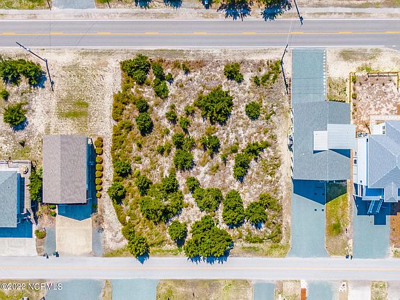 2nd image of 1335 Carolina Boulevard LOT 18