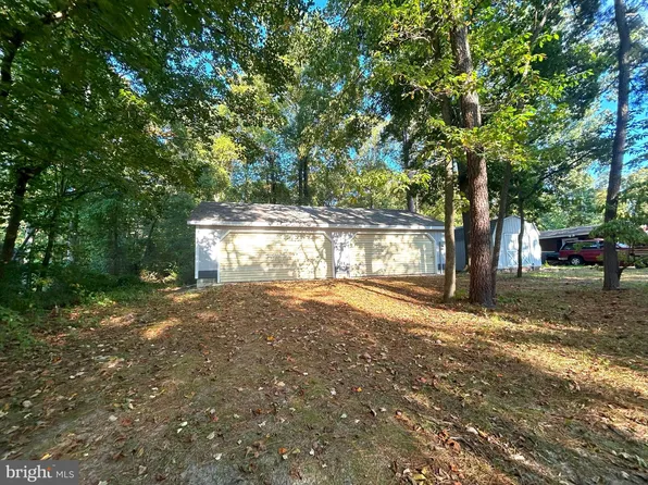 8371 Jeffrey St, Delmar, MD 21875