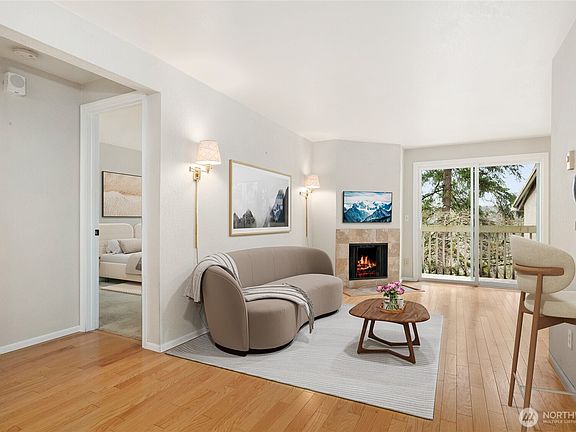 5th image of 9474 Redmond Woodinville Road NE A#303