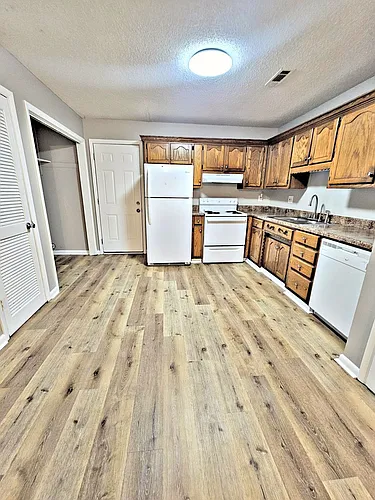 Floor plan 304-C