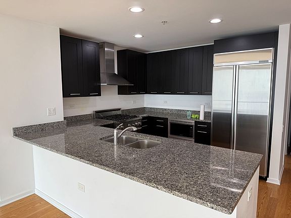 5th image of 240 E Illinois St APT 1409