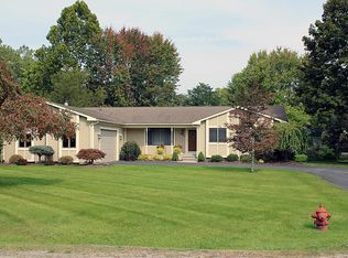 32450 King Rd, New Boston, MI 48164