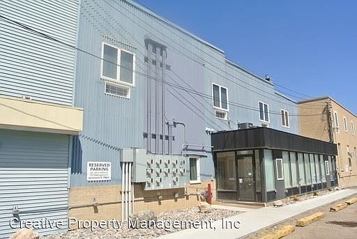 3rd image of 24 1st St NE APT A