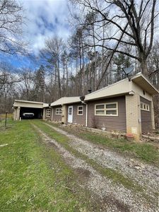 258 Sterling Rd, Darlington, PA, 16115