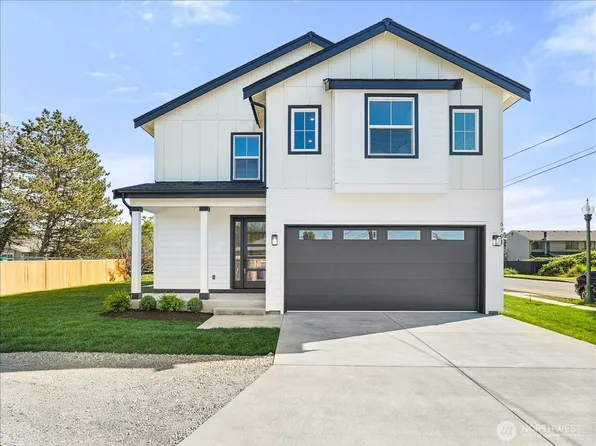 5701 Parker Road E, Sumner, WA 98390